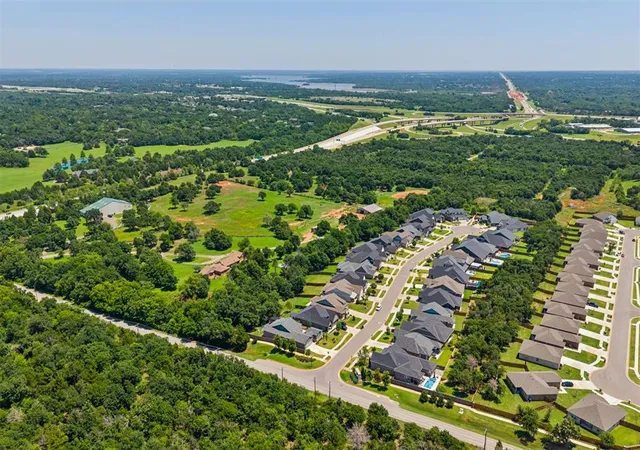 49th image of 4321 Ne 125th Ct, Edmond, OK 73013 | MLS# 1238553