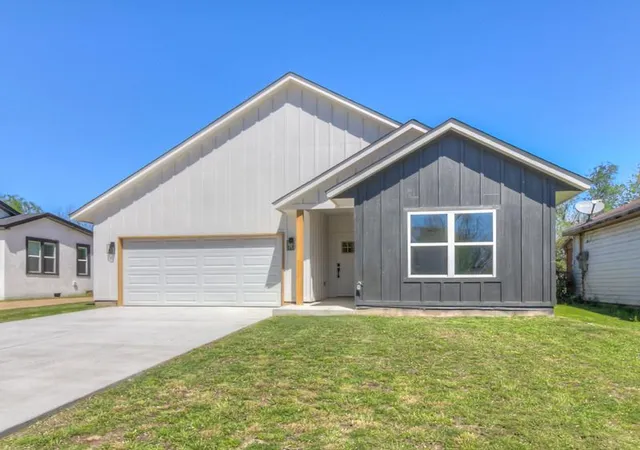 Photo 1 of Single family home for sale at 1213 Sw 23rd Street, Oklahoma City, OK 73109 | MLS# 1238568 | Listing updated on 2026-07-10