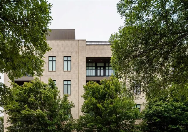41st image of 701 N Hudson Ave #304, Oklahoma City, OK 73102 | MLS# 1238584