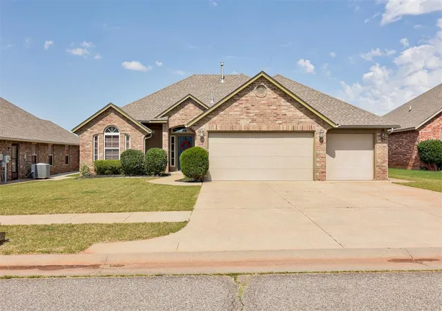 Homes for sale in Oklahoma City, OK | 3309 Paul Dr, Oklahoma City, OK 73160 | MLS# 1238593