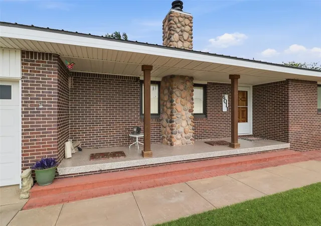 3rd image of 6011 Sunset Dr, Guymon, OK 73942 | MLS# 1238599