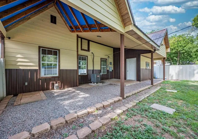 Homes for sale in Oklahoma City, OK | 2609 Sw 28th St, Oklahoma City, OK 73108 | MLS# 1238600
