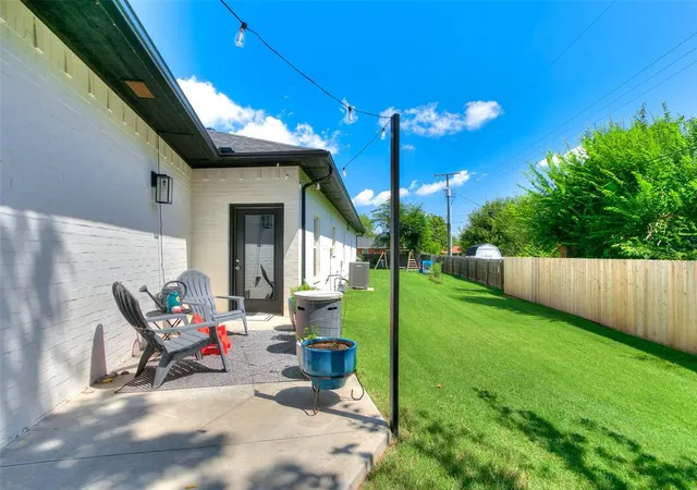 Homes for sale in The Village, OK | 9516 Ridgeview Cir, The Village, OK 73120 | MLS# 1238606