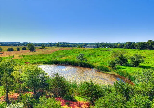 Photo 3 of Sale Pending at 332477 E 850 Road, Wellston, OK 74881 | MLS# 1238611 | Listing updated on 2026-07-23