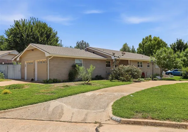 Homes for sale in Del City, OK | 4820 Michael Pl, Del City, OK 73115 | MLS# 1238626