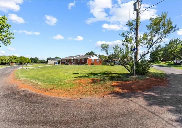 Homes for sale in Cordell, OK | 907 Ella St, Cordell, OK 73632 | MLS# 1238638