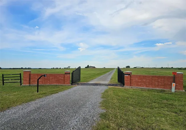 Homes for sale in Washington, OK | 26697 State Hwy 74, Washington, OK 73093 | MLS# 1238642