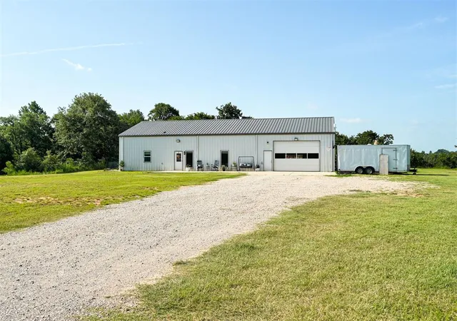 5th image of 8201 S Hiwassee Rd, Oklahoma City, OK 73150 | MLS# 1238644