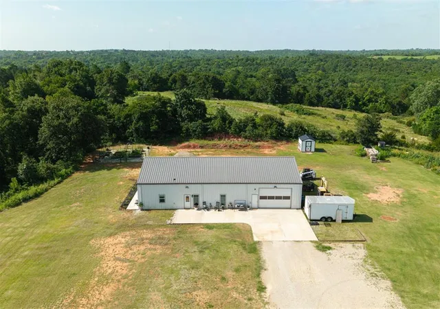 Photo 3 of Single family home for sale at 8201 S Hiwassee Rd, Oklahoma City, OK 73150 | MLS# 1238644 | Listing updated on 2026-10-03