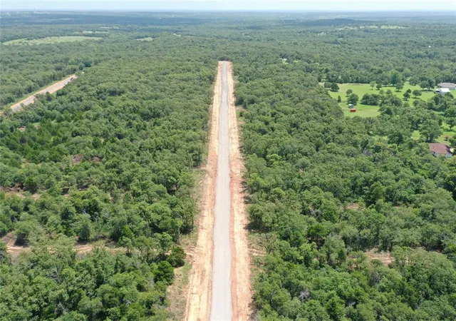 4th image of Emerald Oaks Cir #Lot 23 & 24, Guthrie, OK 73044 | MLS# 1238657