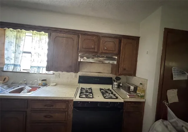 Photo 3 of Sale Pending at 607 SE 4th Street, Anadarko, OK 73005 | MLS# 1238671 | Listing updated on 2026-07-21