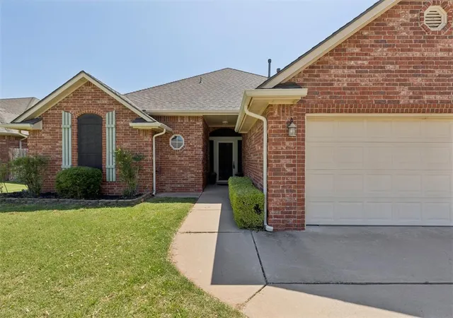 Photo 3 of Single family home for sale at 12504 Kingsridge Ter, Oklahoma City, OK 73170 | MLS# 1238672 | Listing updated on 2026-08-28