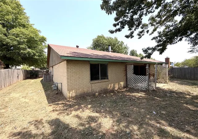4th image of 10408 Nw 40Th St, Yukon, OK 73099 | MLS# 1238686