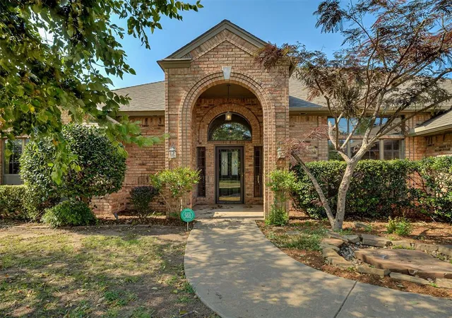 2nd image of 3621 Barwick Dr, Norman, OK 73072 | MLS# 1238689