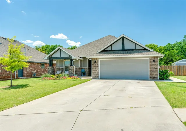 Homes for sale in Noble, OK | 300 Mountain Laurel Wy, Noble, OK 73068 | MLS# 1238690