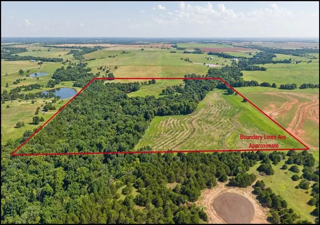 2nd image of 9001 Bison Ranch Rd, Guthrie, OK 73044 | MLS# 1238694