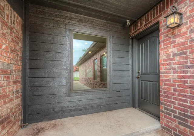 Photo 3 of Single family home for sale at 2709 Still Meadow Rd, Edmond, OK 73013 | MLS# 1238695 | Listing updated on 2026-10-17