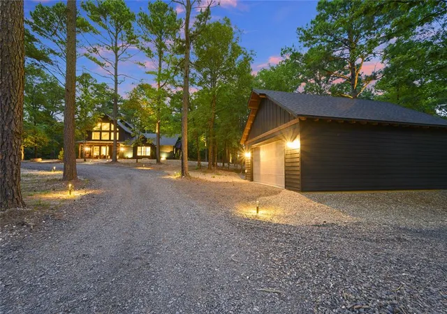 3rd image of 590 Three Creeks Rd, Broken Bow, OK 74728 | MLS# 1238697