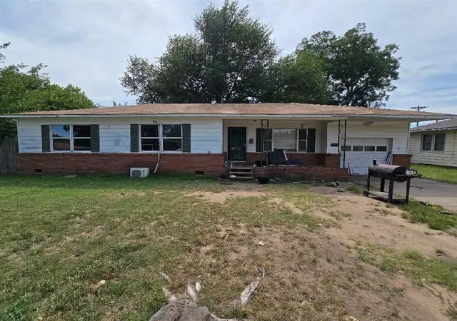 1st image of 431 N 20th St, Duncan, OK 73533 | MLS# 1238704