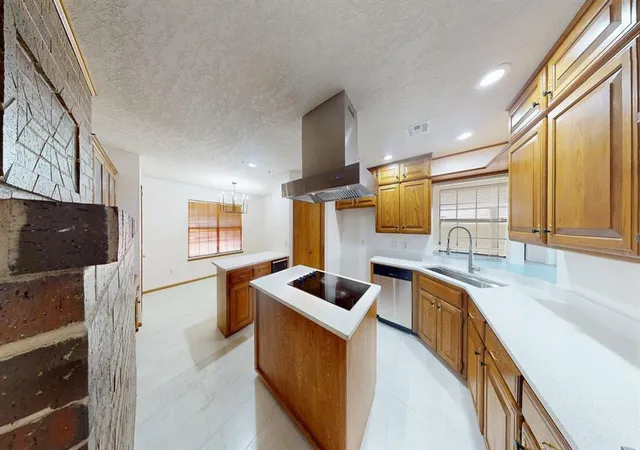 Photo 4 of Single family home for sale at 704 SW 113th Street, Oklahoma City, OK 73170 | MLS# 1238712 | Listing updated on 2026-09-29