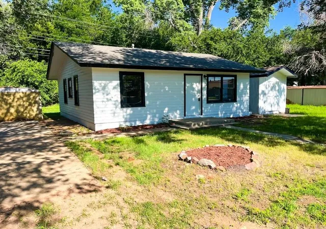 Homes for sale in Anadarko, OK | 1618 S David St, Anadarko, OK 73005 | MLS# 1238713