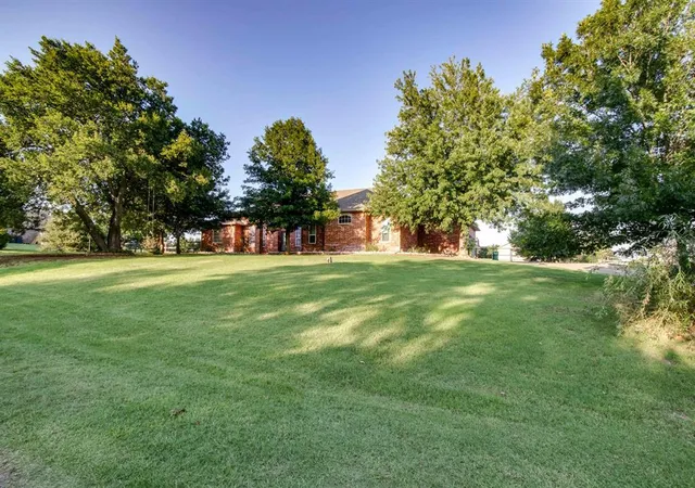 Photo 3 of Single family home for sale at 15308 Marie Dr, Piedmont, OK 73078 | MLS# 1238719 | Listing updated on 2026-08-27