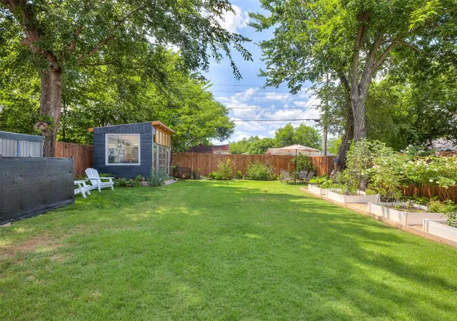 Homes for sale in Oklahoma City, OK | 1632 Nw 15Th St, Oklahoma City, OK 73106 | MLS# 1238724