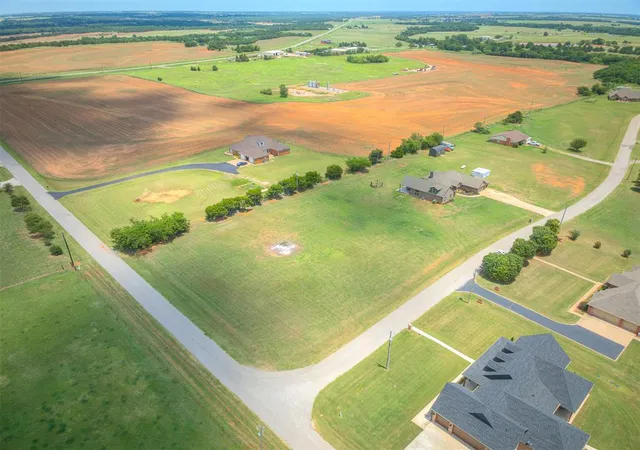3rd image of 18900 Pawnee Creek Rd, Cashion, OK 73016 | MLS# 1238736