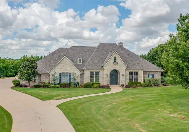 Photo 1 of Single family home for sale at 19355 Sportsman Rd, Edmond, OK 73012 | MLS# 1238741 | Listing updated on 2026-09-12