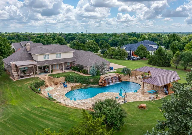 Photo 3 of Single family home for sale at 19355 Sportsman Rd, Edmond, OK 73012 | MLS# 1238741 | Listing updated on 2026-09-12