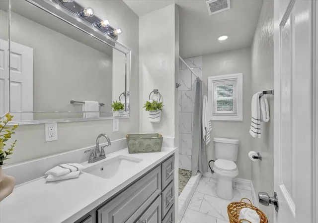 Single family home for sale at 717 SE 31st Street, Oklahoma City, OK 73129 | MLS# 1238742