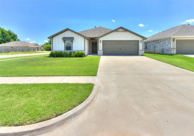 Homes for sale in Newcastle, OK | 1000 Nw 3rd St, Newcastle, OK 73065 | MLS# 1238743