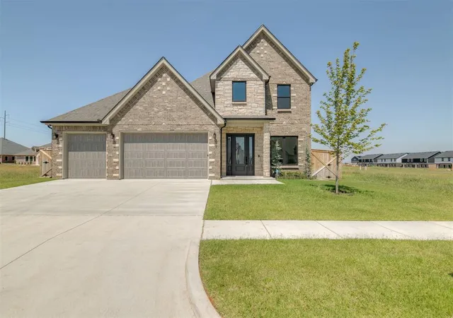 4th image of 19325 S Country Dr, Edmond, OK 73012 | MLS# 1238755