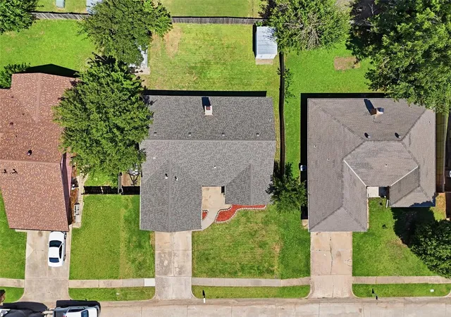 Homes for sale in Oklahoma City, OK | 1412 Foxfire St, Oklahoma City, OK 73160 | MLS# 1238757