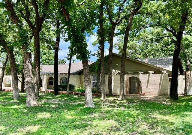 Photo 1 of Single family home for sale at 7325 Nw 21st Street, Bethany, OK 73008 | MLS# 1238759 | Listing updated on 2026-08-22