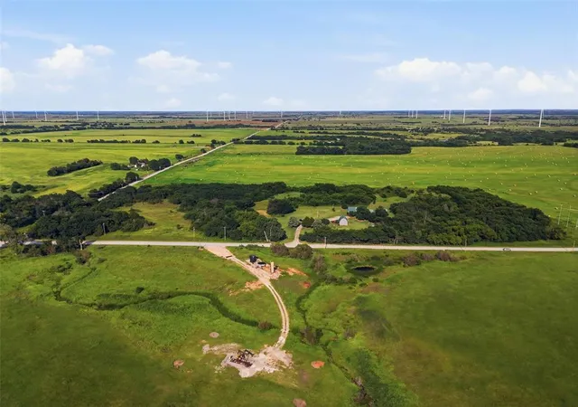 Homes for sale in Billings, OK | 16100 County Road 20, Billings, OK 74630 | MLS# 1238768