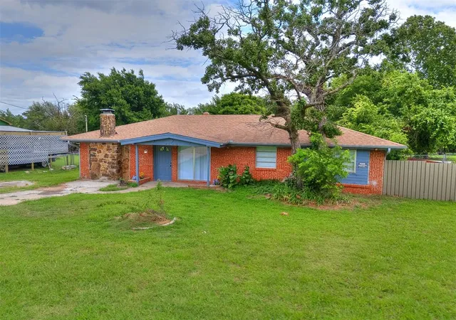 Photo 2 of Single family home for sale at 4908 Baker St, Spencer, OK 73084 | MLS# 1238769 | Listing updated on 2026-09-03