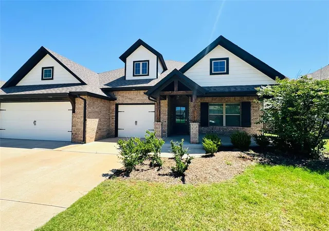 1st image of 13920 Kamber Dr, Yukon, OK 73099 | MLS# 1238771