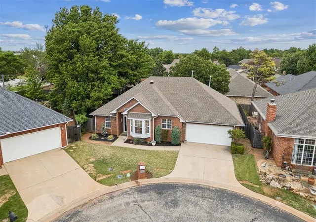 Homes for sale in Oklahoma City, OK | 4431 Alturas Ct, Oklahoma City, OK 73120 | MLS# 1238789