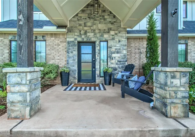 Photo 4 of Single family home for sale at 22297 Forester Ln, Edmond, OK 73025 | MLS# 1238795 | Listing updated on 2026-09-17