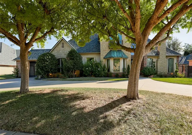 Single family home for sale at 13100 Lorien Way, Oklahoma City, OK 73170 | MLS# 1238803