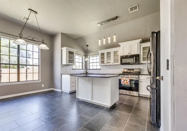 3rd image of 417 Shrill St, Norman, OK 73071 | MLS# 1238816