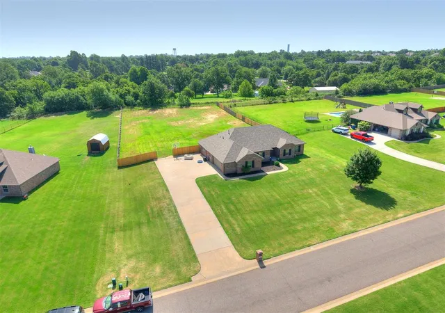4th image of 186 Oakridge Dr, Choctaw, OK 73020 | MLS# 1238822