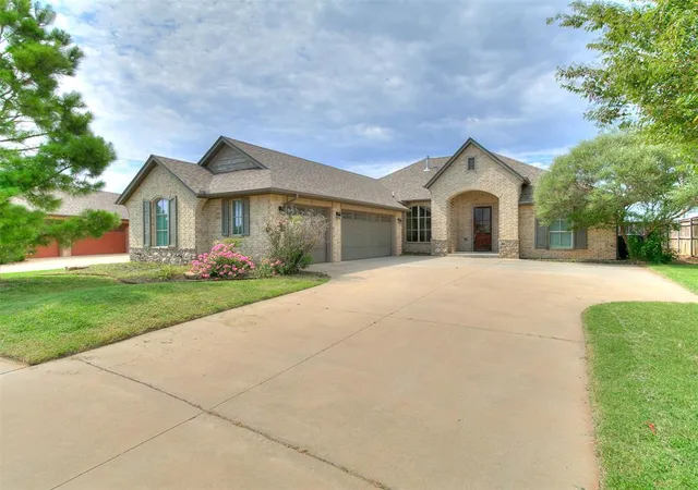 Photo 3 of Sale Pending at 13569 Cobblestone Curv Rd, Oklahoma City, OK 73142 | MLS# 1238835 | Listing updated on 2026-09-07