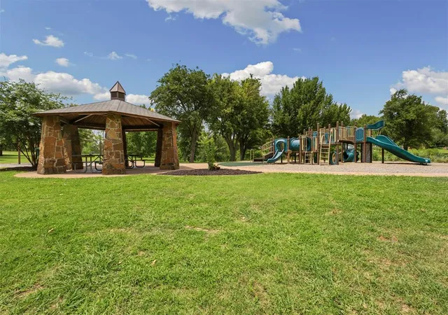 Photo 40 of Sale Pending at 244 NW 34th Street, Oklahoma City, OK 73118 | MLS# 1238889 | Listing updated on 2026-09-03