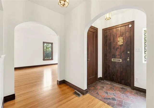 Photo 3 of Sale Pending at 244 NW 34th Street, Oklahoma City, OK 73118 | MLS# 1238889 | Listing updated on 2026-09-03