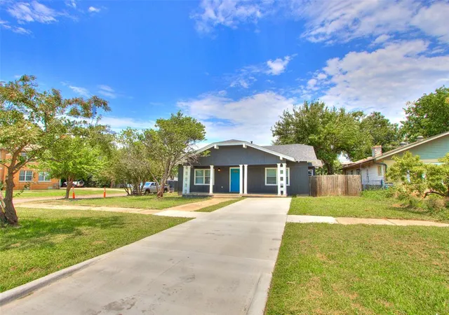 Photo 3 of Single family home for sale at 1629 NW 18th Street, Oklahoma City, OK 73106 | MLS# 1238897 | Listing updated on 2026-08-27