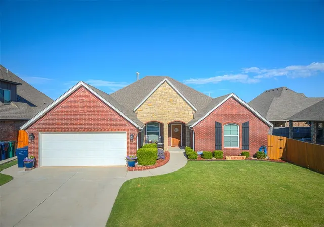 Photo 2 of Sale Pending at 11705 Charleston Way, Yukon, OK 73099 | MLS# 1238908 | Listing updated on 2026-08-21