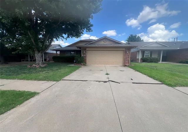 Photo 1 of Single family home for sale at 2604 Four Oclock Dr, Oklahoma City, OK 73128 | MLS# 1238916 | Listing updated on 2026-07-11