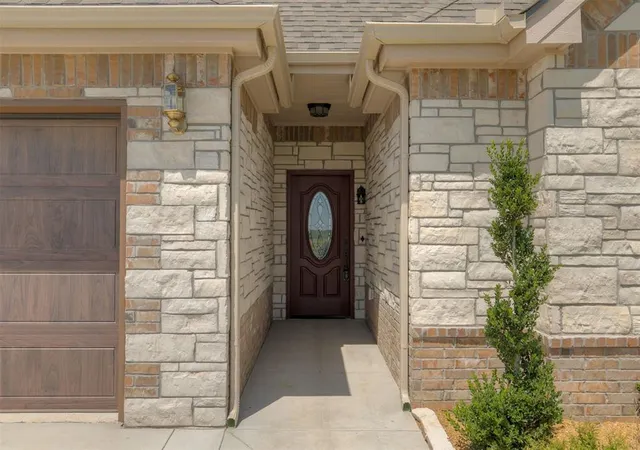 4th image of 19409 S Country Dr, Edmond, OK 73012 | MLS# 1238922